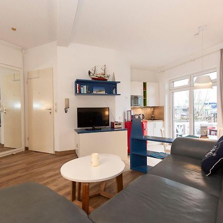 Marina 94-Rechts Apartment Cuxhaven Exterior photo