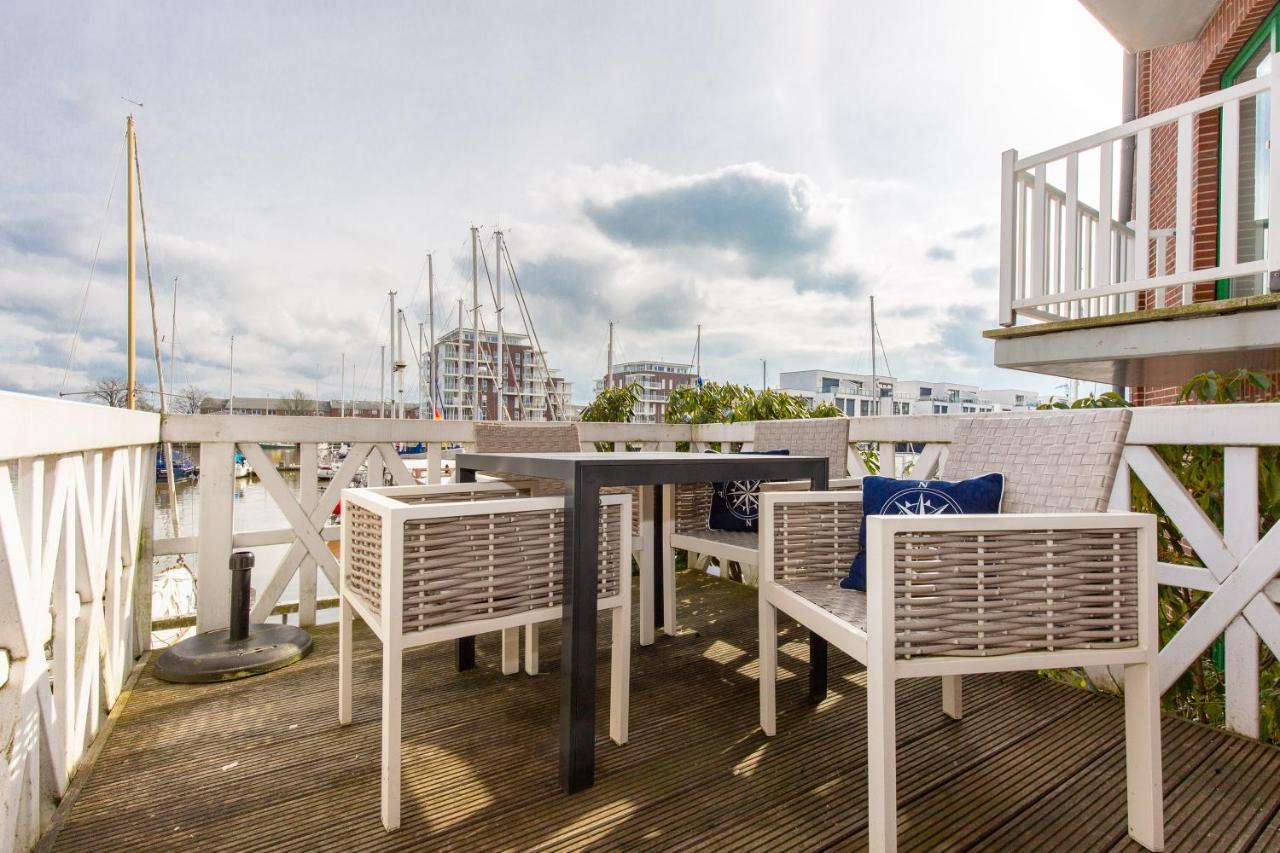 Marina 94-Rechts Apartment Cuxhaven Exterior photo